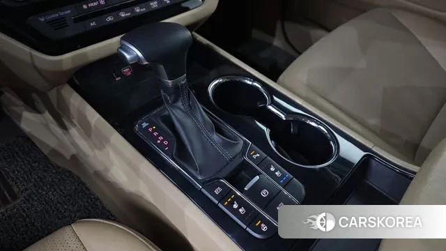 Kia The New Carnival id 3646808 из Кореи 19