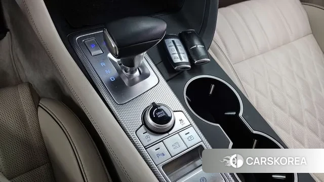 Genesis The New G70 id 3760161 из Кореи 19