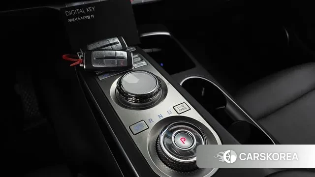 Genesis GV70 id 3555943 из Кореи 19