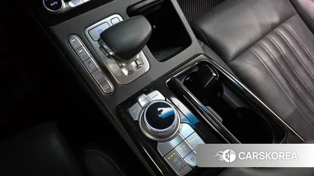 Genesis G90 id 3742083 из Кореи 19