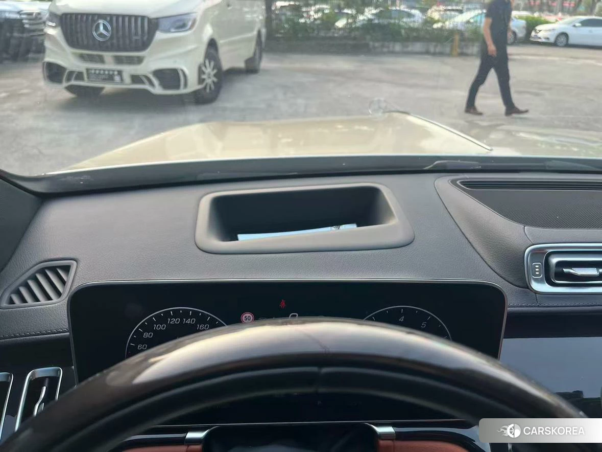 Mercedes-Benz Maybach S-class id 4479544 из Китая 19