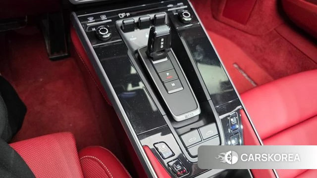 Porsche 911(992) id 3940407 из Кореи 19