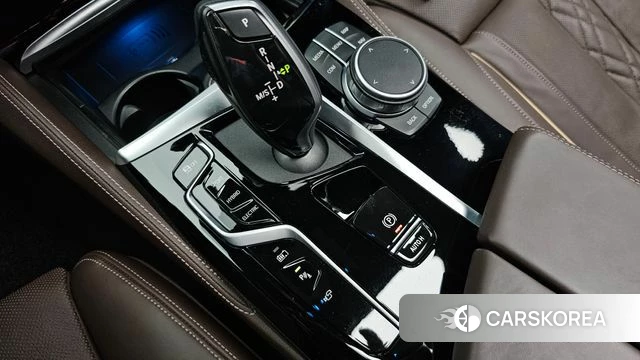BMW 5 Series (G30) id 4593320 из Кореи 33