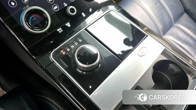 Land Rover Range Rover Velar id 3808029 из Кореи 19