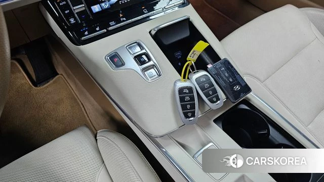 Hyundai The New Grandeur IG id 4445926 из Кореи 19
