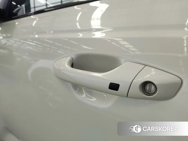 Kia Smart running id 4298438 из Китая 21