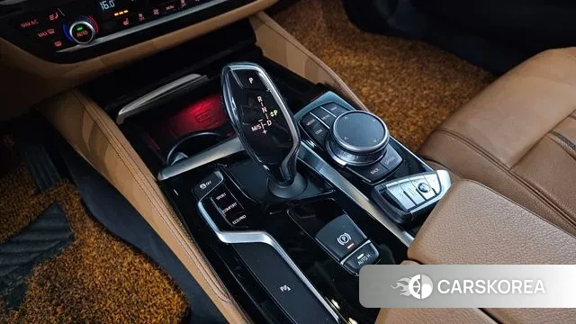 BMW 5 Series (G30) id 3000592 из Кореи 19