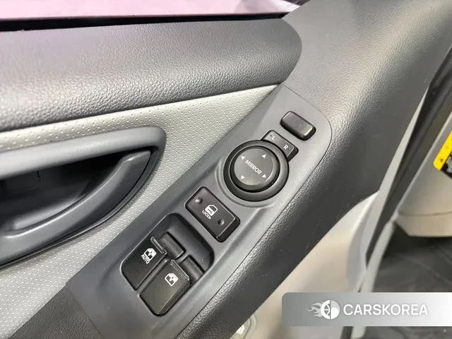 Hyundai The New Grand Starex id 3465083 из Кореи 13