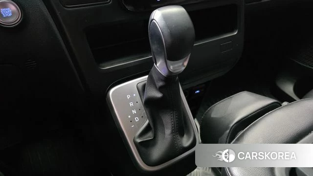 Hyundai Staria id 4624752 из Кореи 33