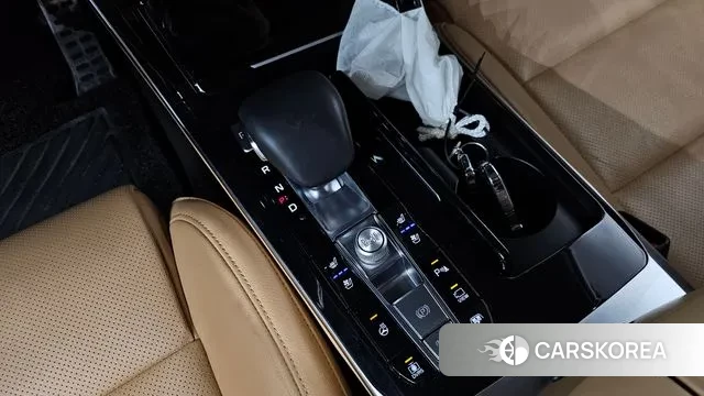 Kia K7 Premier Hybrid id 3736545 из Кореи 19