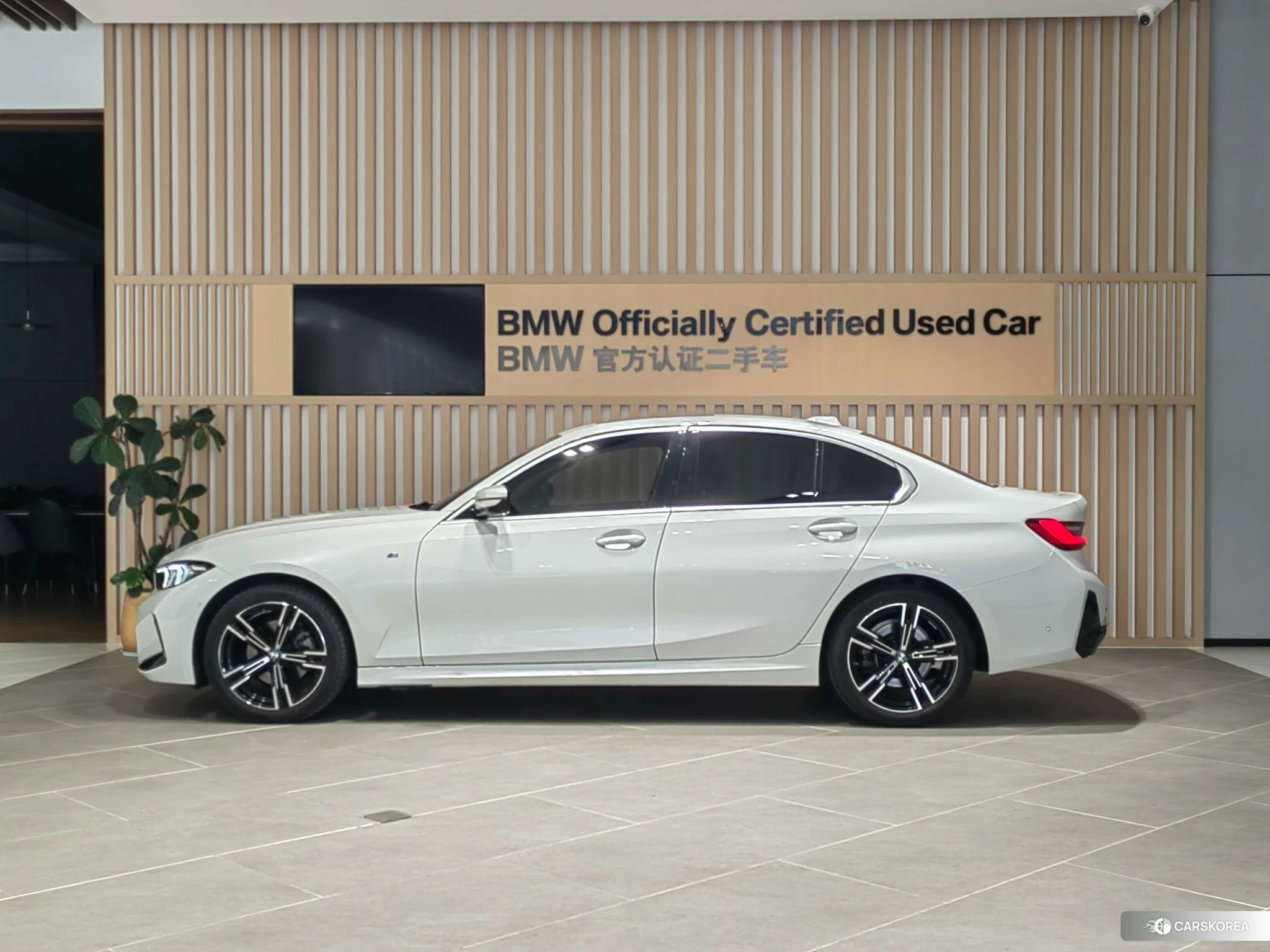 BMW 3 series id 4487535 из Китая 11