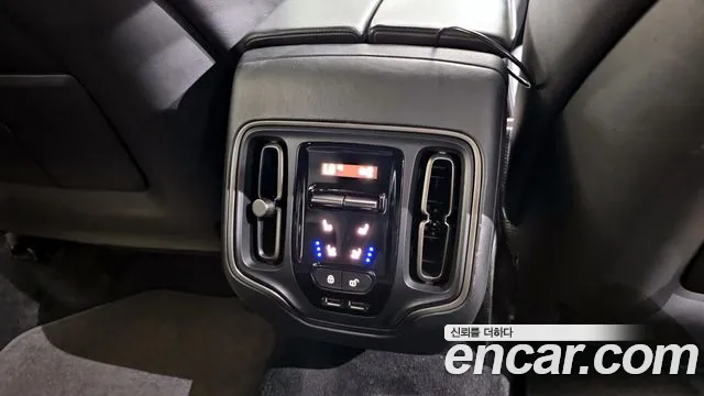 Aston Martin DBX id 2668689 из Кореи 19