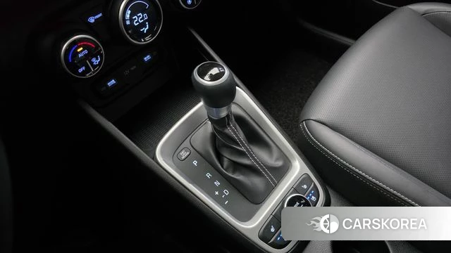 Hyundai Venue id 4344198 из Кореи 19
