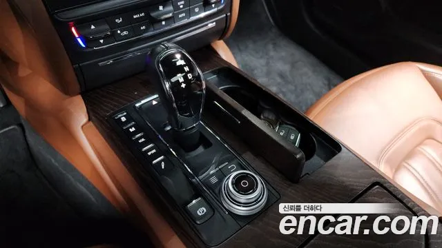 Maserati Quattroporte id 2327648 из Кореи 19