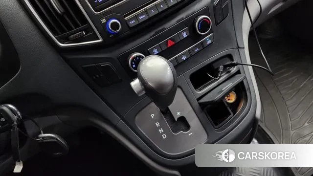 Hyundai The New Grand Starex id 3676766 из Кореи 19