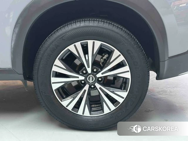 Nissan Qijun id 4260969 из Китая 39