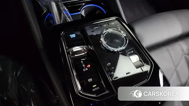 BMW i5 (G60) id 3757807 из Кореи 19