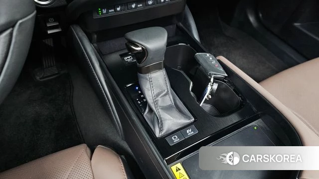 Lexus ES300h 7th generation id 4757735 из Кореи 19
