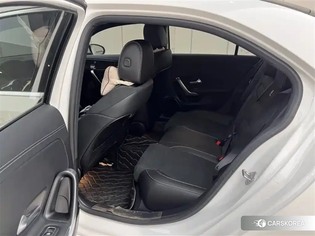 Mercedes-Benz A-Class id 4589256 из Китая 11