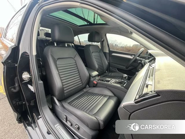Volkswagen Magotan id 4207820 из Китая 19