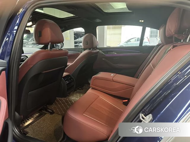 BMW 5 series PHEV id 4274664 из Китая 12