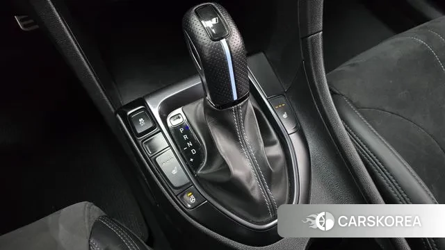 Hyundai Veloster (JS) id 3535567 из Кореи 19