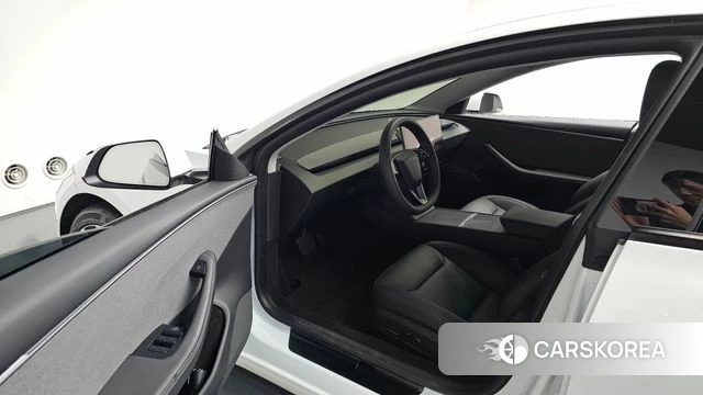 Tesla Model 3 id 4778035 из Кореи 33