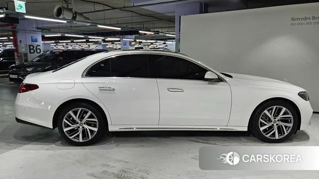 Mercedes-Benz E-Class W214 id 4354229 из Кореи 19