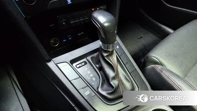 Hyundai Avante AD id 3050785 из Кореи 19