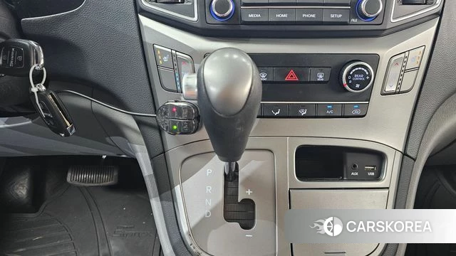 Hyundai The New Grand Starex id 4604332 из Кореи 19