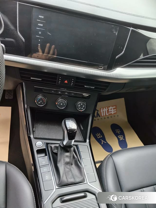Volkswagen Passat id 4366135 из Китая 11