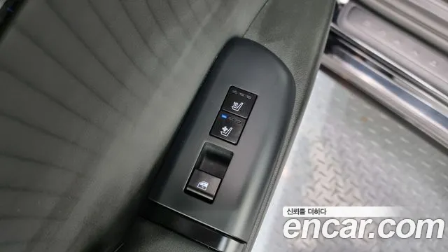 Hyundai Grandeur (GN7) id 2578981 из Кореи 19