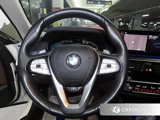 BMW 5 Series (G30) id 3367354 из Кореи 19