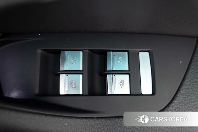 Audi A6L id 4301004 из Китая 26