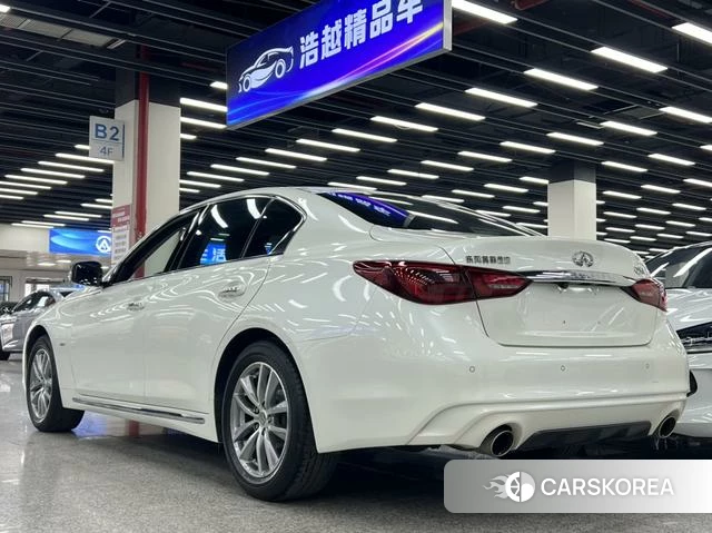 Infiniti Q50L id 4209384 из Китая 13