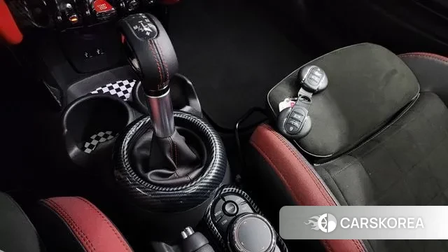 Mini Cooper S id 3029242 из Кореи 19