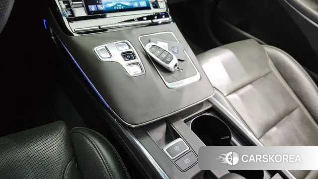 Hyundai The New Grandeur IG id 3117125 из Кореи 19