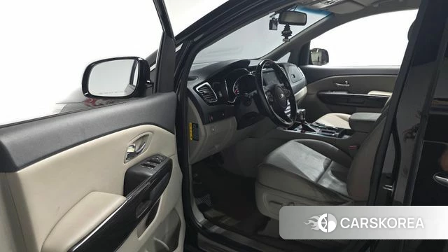 Kia The New Carnival id 4410961 из Кореи 32