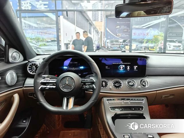 Mercedes-Benz E-class id 4335642 из Китая 15