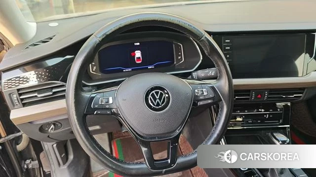 Volkswagen Passat id 4279061 из Китая 10