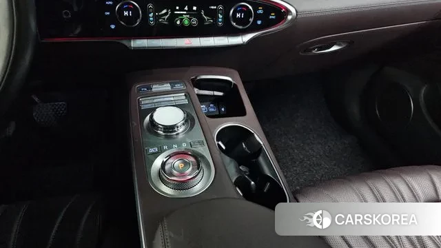 Genesis GV70 id 3650763 из Кореи 19