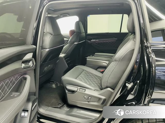 Audi Q6 id 4348934 из Китая 20