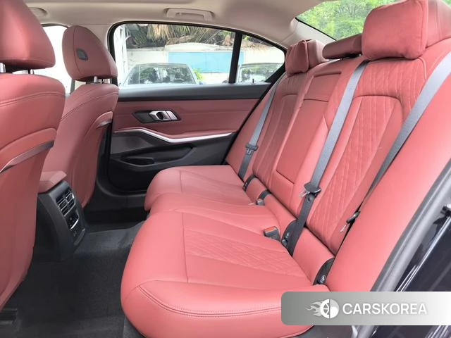 BMW 3 series id 4341982 из Китая 16