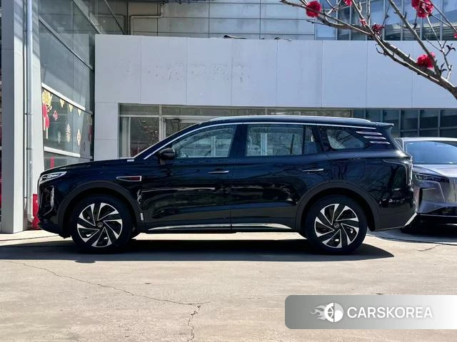 Red flag HS7 PHEV id 4207067 из Китая 9