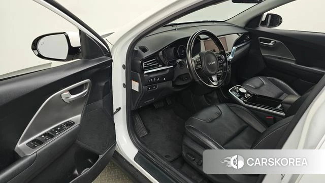 Kia Niro Plus id 4613422 из Кореи 30