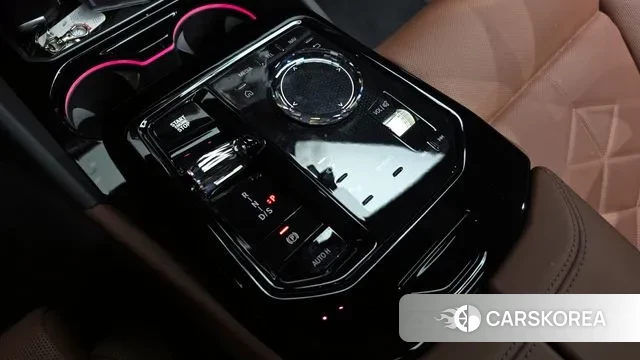 BMW 5 Series (G60) id 3580613 из Кореи 19