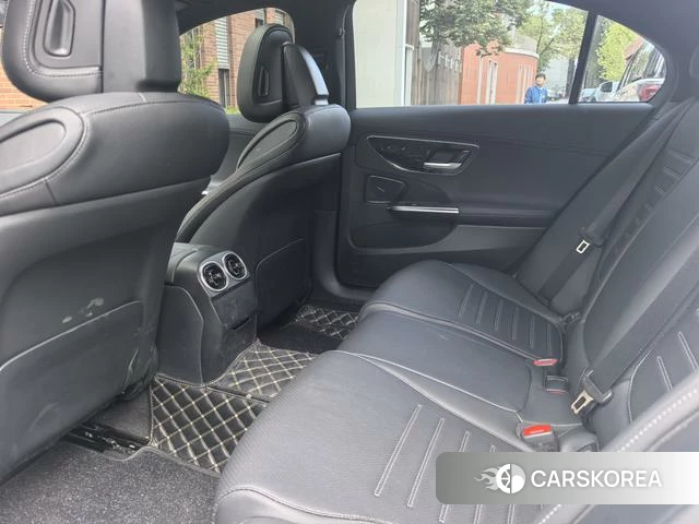Mercedes-Benz Class C id 4307307 из Китая 24
