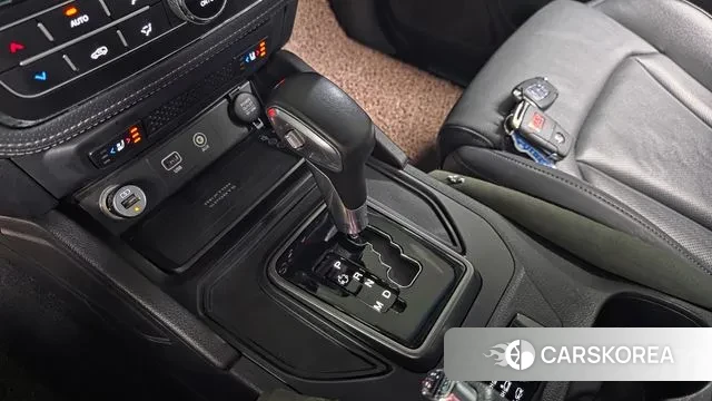 Ssangyong The New Rexton Sports Cannes id 3655449 из Кореи 19