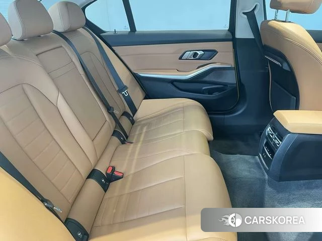 BMW 3 series id 4215131 из Китая 15