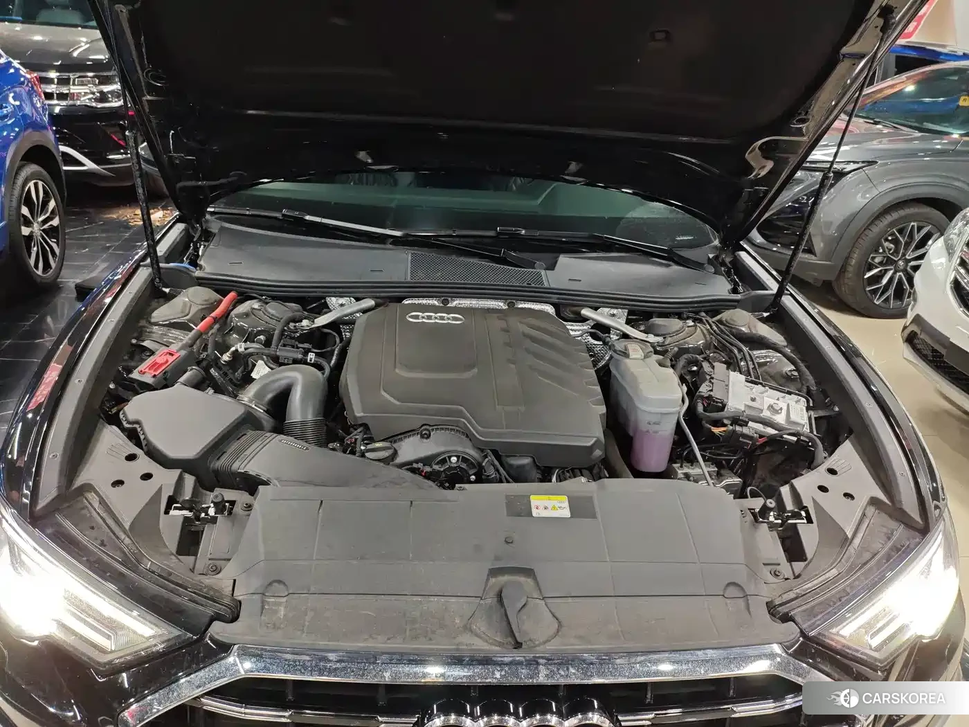 Audi A6L id 4681263 из Китая 10